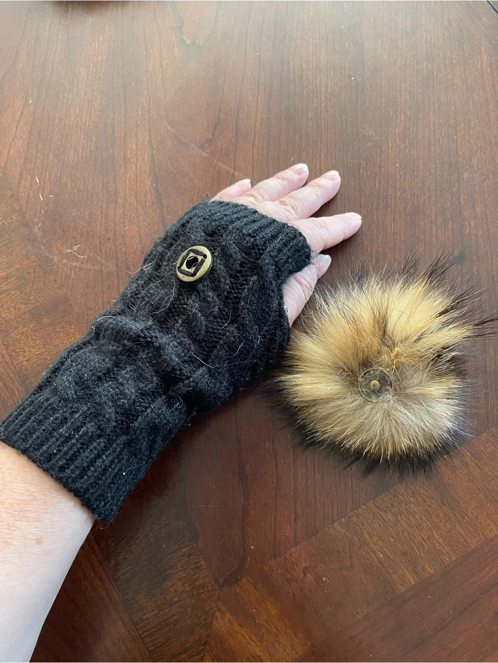 Black Kids Knit Mittens with Fur detachable Pom Pom
